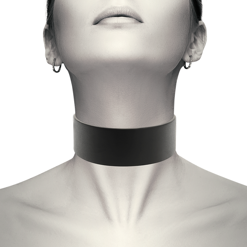 COQUETA CHIC DESIRE - GARGANTILHA DE COURO VEGANO