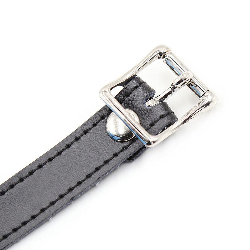 OHMAMA FETISH - MORDAZA DE BOLA DE SILICONA COM CINTO DE COURO (CADEADO INCLUÍDO)