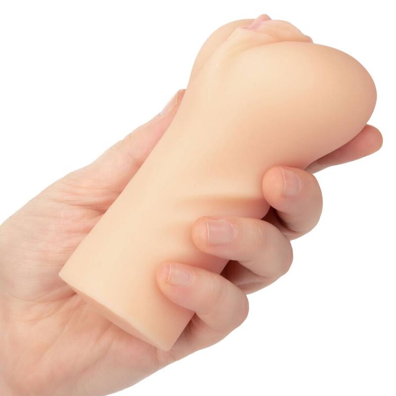 CALEXÓTICAS - BARATAS EMOCIONAM PELA PRIMEIRA VEZ