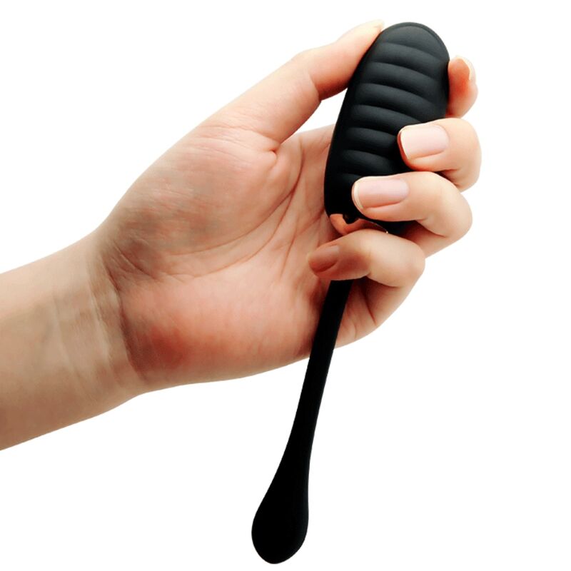 PRETTY LOVE - DOREEN OVO VIBRADOR DE LUXO RECARREGÁVEL PRETO COM CONTROLO REMOTO
