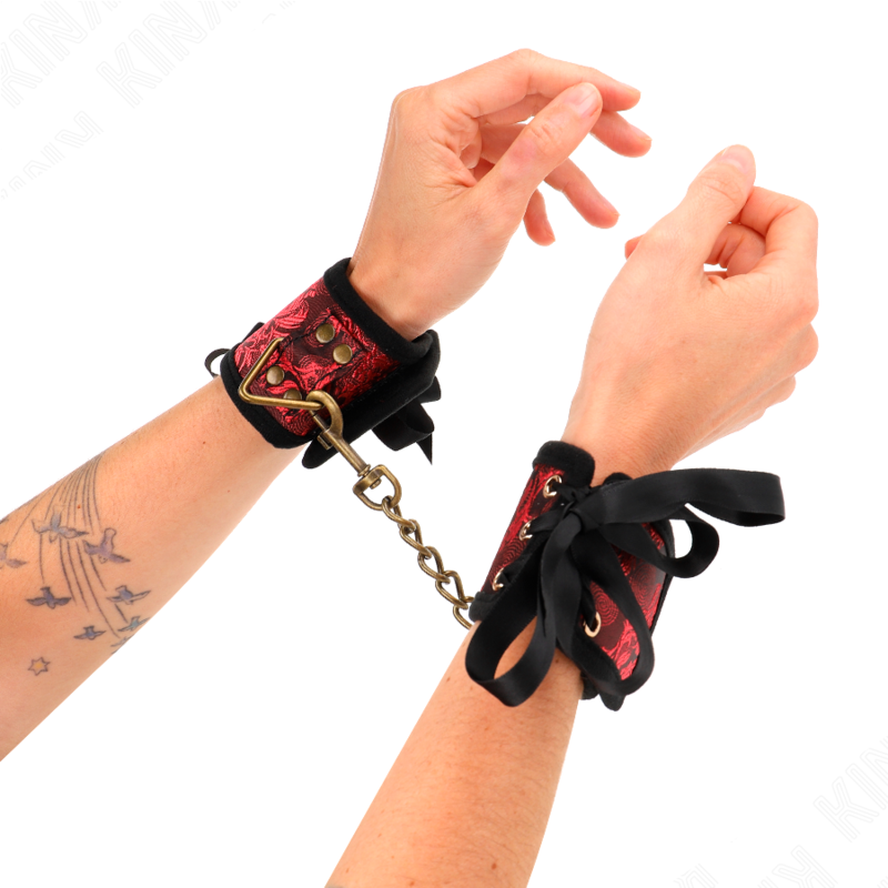 KINK - ALGEMAS DESIGN ESCÂNDALO VERMELHO/PRETO COM LAÇO DECORATIVO 24.5 CM X 6.5 CM