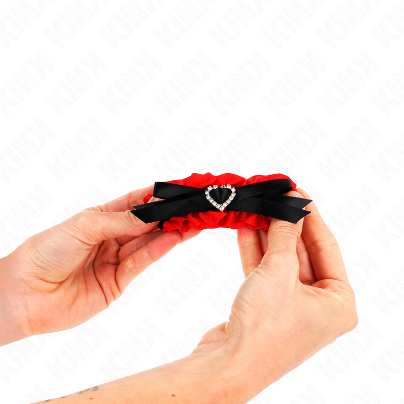 KINK - ALGEMAS ELÁSTICAS EM RENDA COM DETALHE DE CORAÇÃO VERMELHO AJUSTÁVEL 22-35 CM