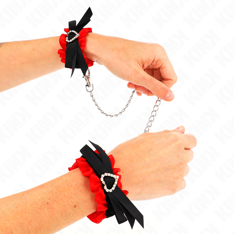 KINK - ALGEMAS ELÁSTICAS EM RENDA COM DETALHE DE CORAÇÃO VERMELHO AJUSTÁVEL 22-35 CM