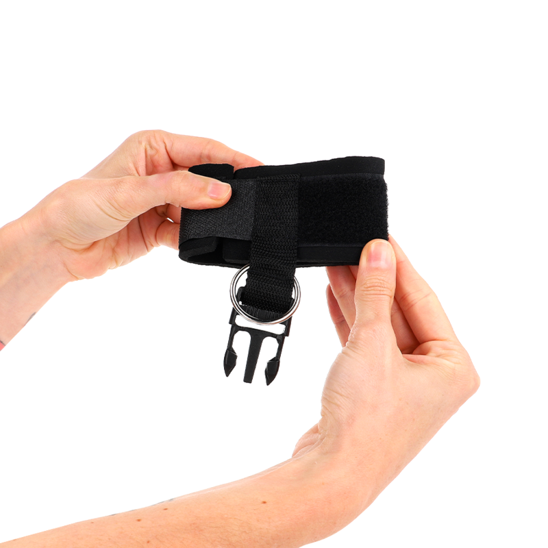 KINK - RETENÇÕES DE PULSO NEOPRENO HOOK&amp;LOOP FASTENER PRETO AJUSTÁVEIS 22-34 CM
