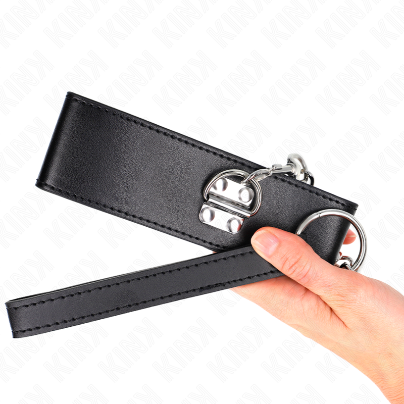 KINK - COLAR COM TRELA 65 CM LARGO PRETO AJUSTÁVEL 33.5-41 CM X 5 CM