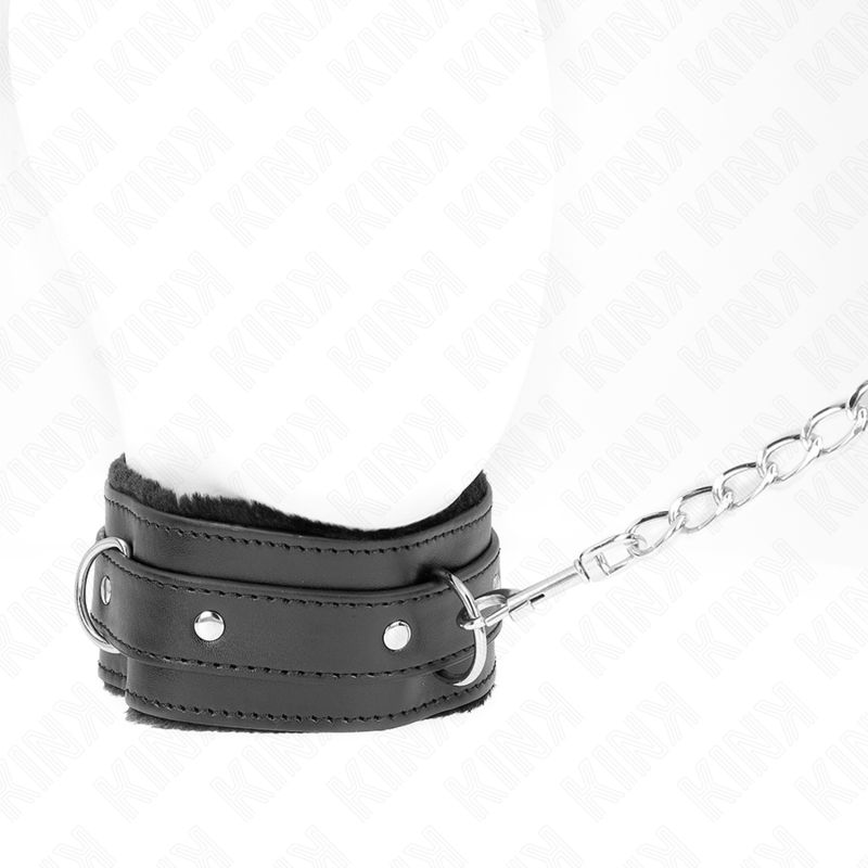 KINK - COLAR COM TRELA 65 CM COM RESTRIÇÕES PRETO AJUSTÁVEL 36-42 CM X 5.5 CM