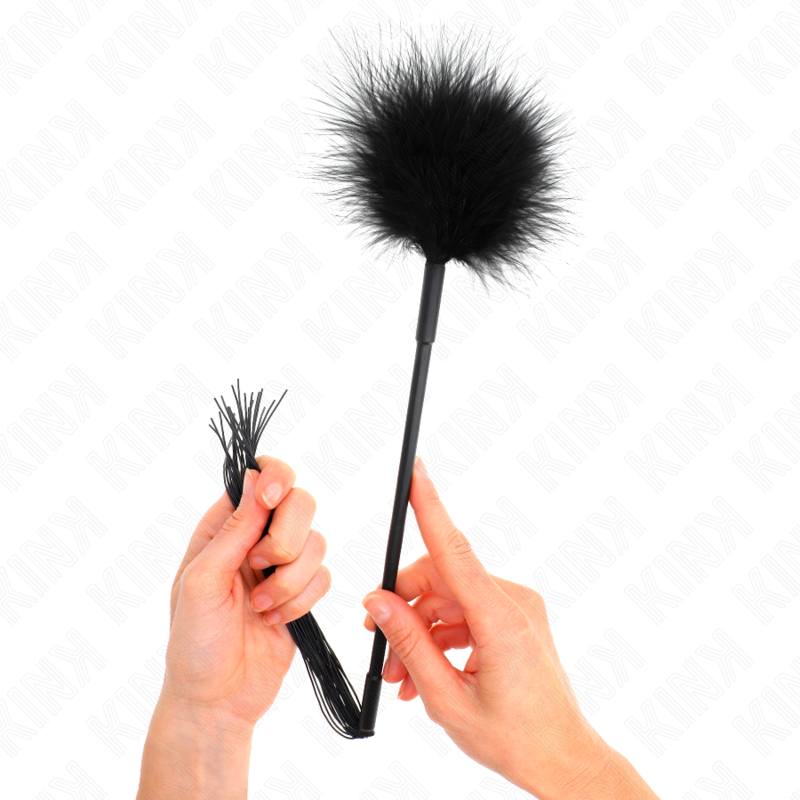 KINK - CHICOTE DE SILICONA COM PENAS PARA CÓCEGAS 47 CM