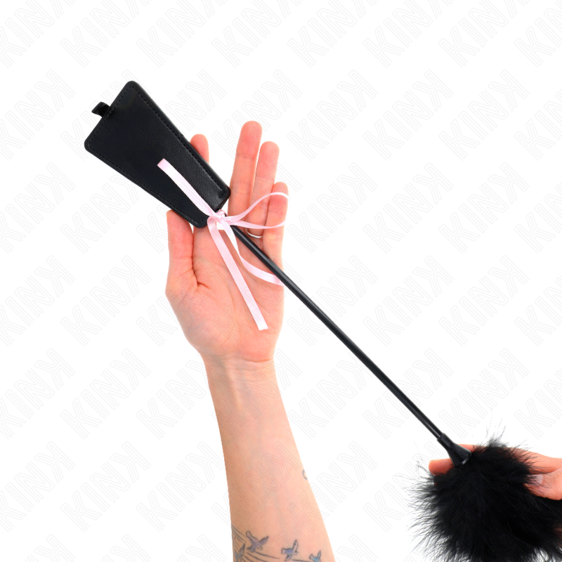 KINK - PLUMAS PARA COSQUINHAS COM LAÇO DE FITA ROSA 49 CM