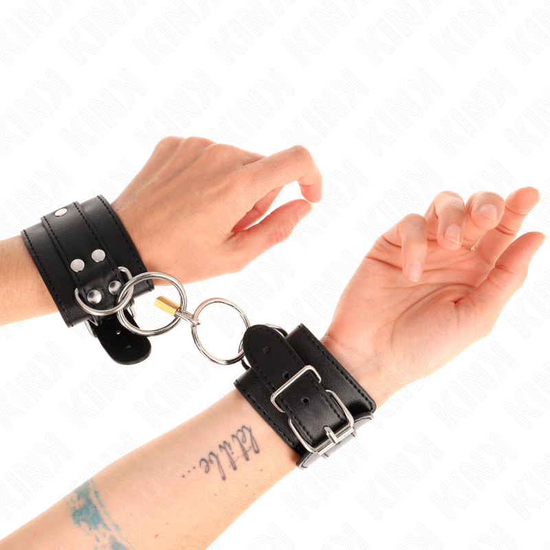 KINK - ALGEMAS COM BLOQUEIO DE CADEADO EM ARGOLAS PRETAS AJUSTÁVEL 20-28 CM X 5.5 CM