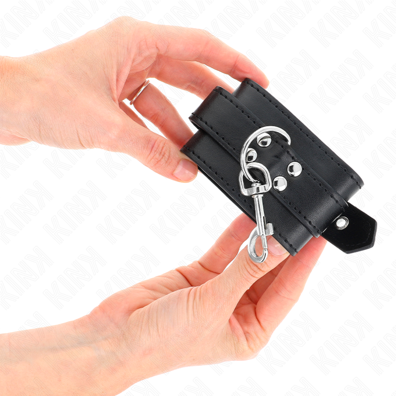 KINK - PUÑOS COM PREGOS 35 X 6 CM