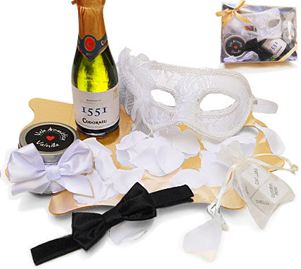 INEDIT - KIT ERÓTICO BRANCO COM MÁSCARA VENEZIANA - Sex Shop Sexy